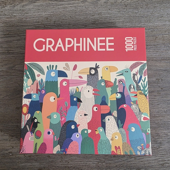 Tropical Birds - 1000 Piece Jigsaw Puzzle - Picture 2 of 4